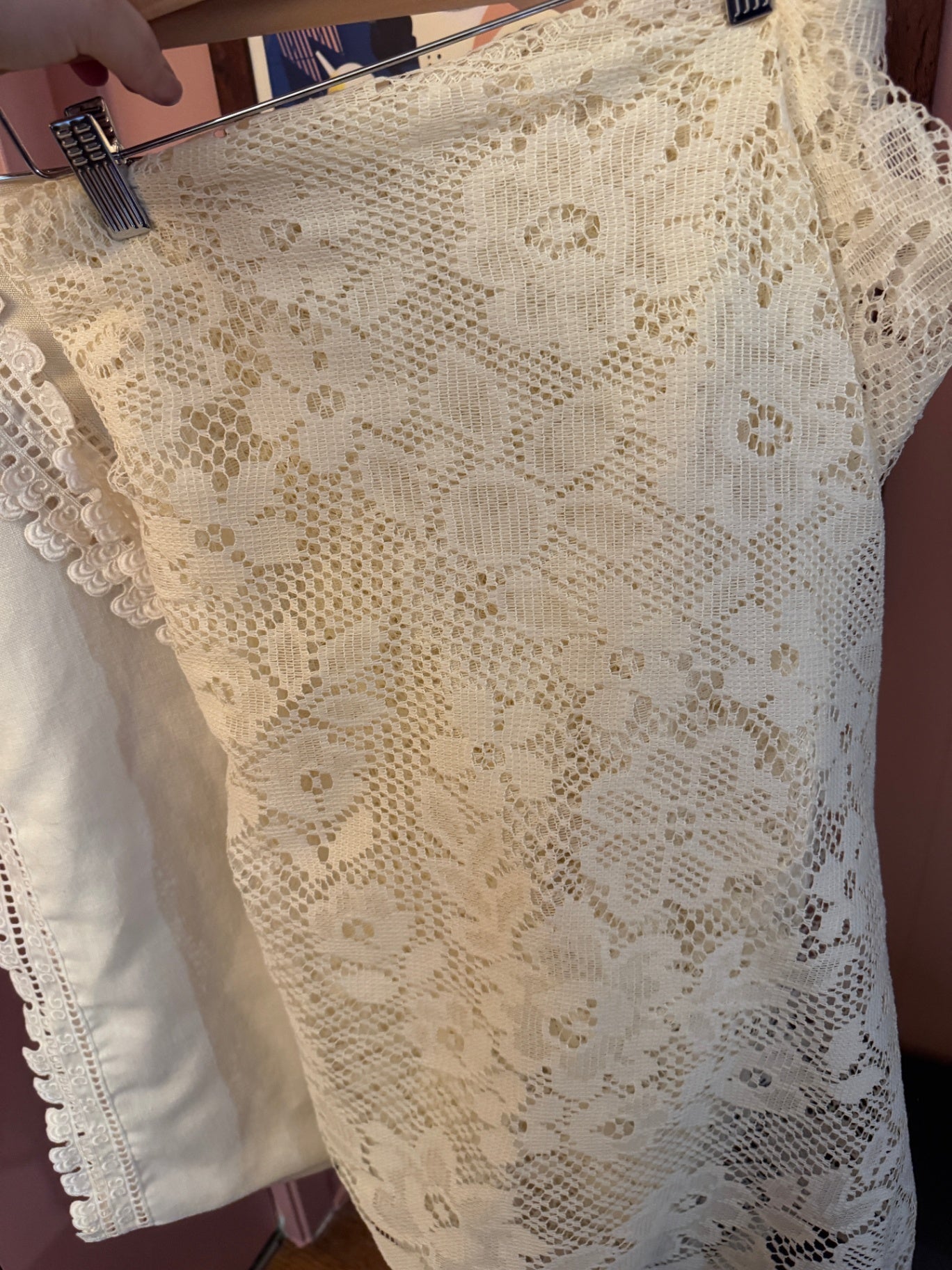 Vintage Round Lace Tablecloth