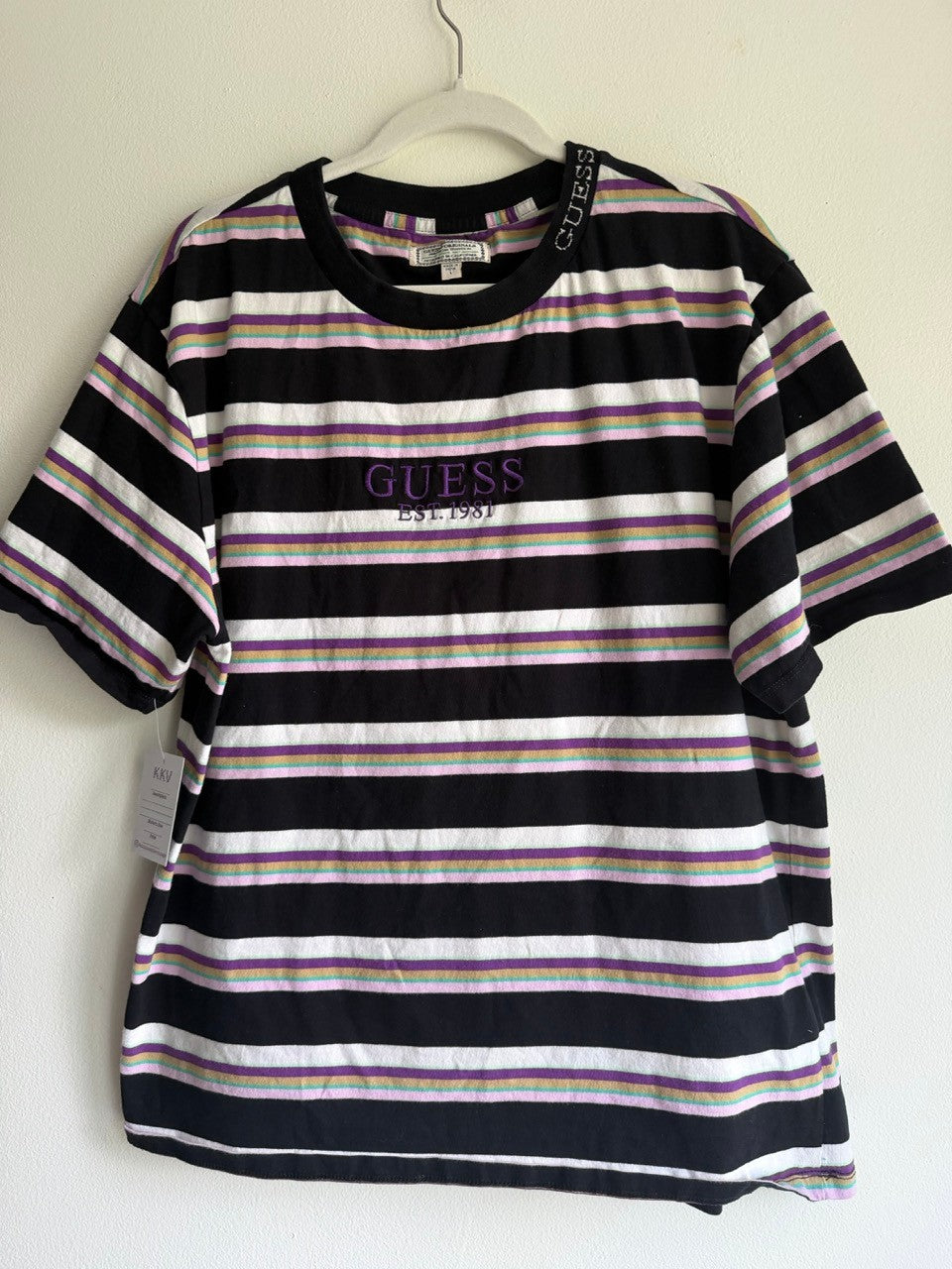 90s Striped Guess t-shirt