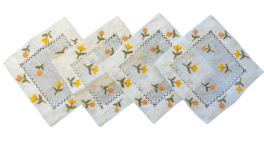 ‘Hibiscus Linens’ Embroidered Yellow Floral Cocktail Napkins (4)