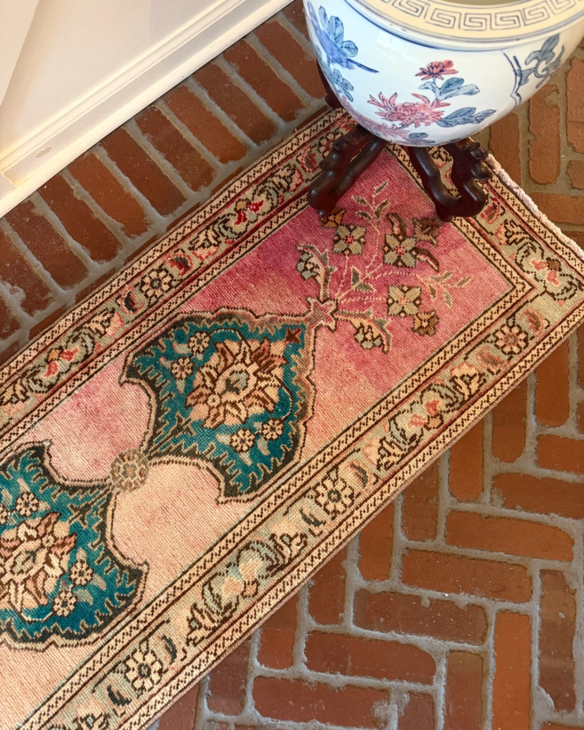 Vintage Rug, 5’ x 1’9”