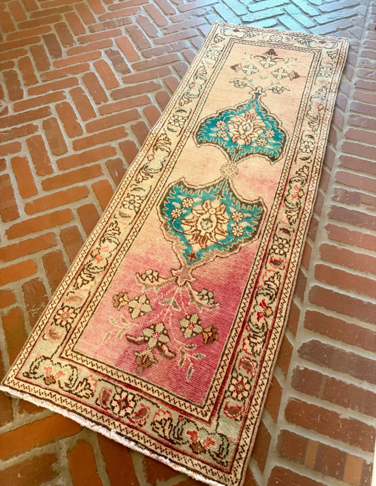 Vintage Rug, 5’ x 1’9”