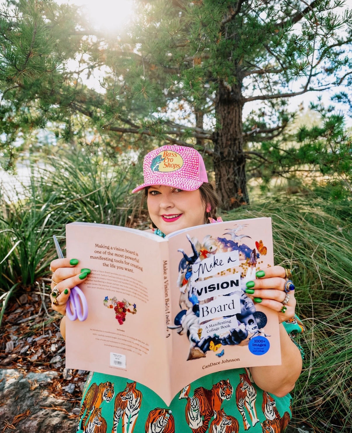 Craft Night: Vision Boards, Tuesday January 13, 6pm - 8pm